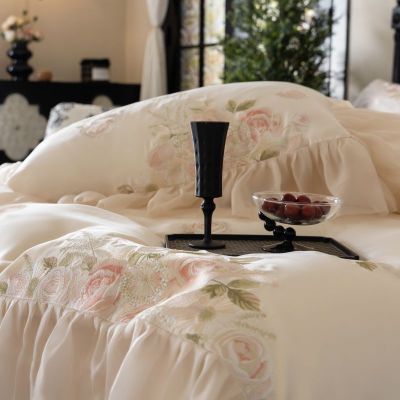 高档法式浪漫风100支澳棉四件套刺绣花边圆角床单闺蜜姐妹款床品