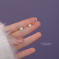 s999纯银爱心耳钉女不对称小巧百搭韩版镂空微镶足银心形耳饰代发送女朋友老婆情人节七夕生日礼物