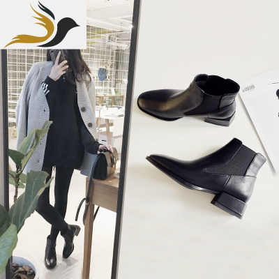方头切尔西短靴春秋2019新款黑色中跟粗跟马丁靴低跟小皮靴女英伦