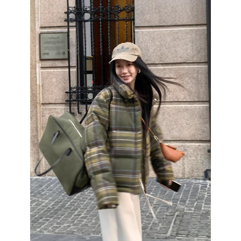 年冬季新款短款立领棉服女时尚休闲小个子加厚保暖格子外套潮