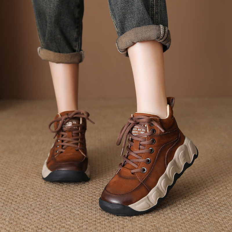 头层牛皮高帮鞋女秋季新款复古厚底短靴圆头真皮运动休闲鞋女