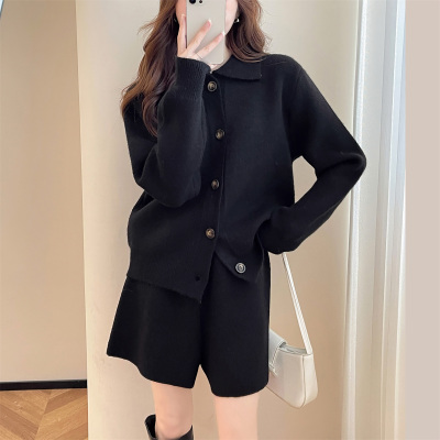 [3件8.5折186.9元,叠加优惠券]唐狮休闲翻领开衫和短裤女新款秋冬季一整套秋装qd