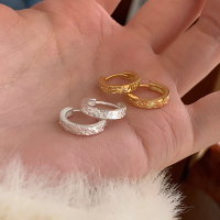 s925纯银镭射碎冰冰耳扣气质轻奢高级感百搭耳环女小众设计感送女朋友老婆情人节七夕生日礼物