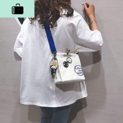 帆布包包女2020新款ins小雏菊可爱夹子包学生个性百搭单肩斜挎包NEW LAKE女斜挎包