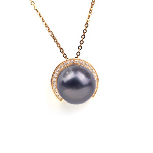 梦克拉 18K金钻石珍珠圆环吊坠 强光 海水珍珠吊坠 镶钻珍珠吊坠 掌上明珠 银项链 金珠黑珍珠