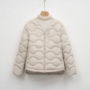 90白鸭绒新国标修身V领纯色简约圆领保暖羽绒服女外套_36