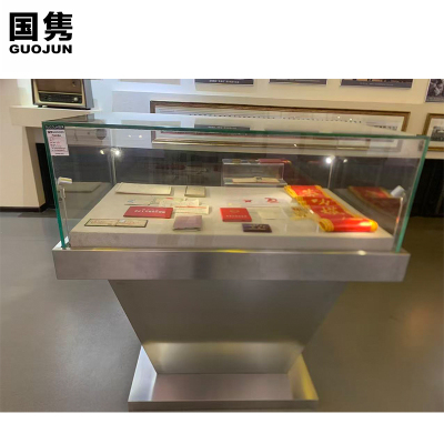 国隽 展台 700*1100*1330mm 组