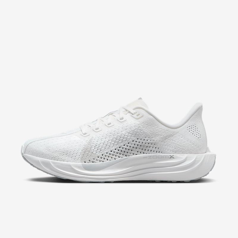 耐克(NIKE)女士跑鞋专业缓震能量回跑步训练鞋超轻透气舒适竞速