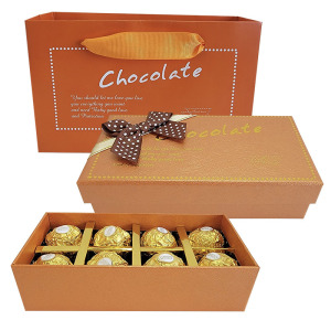 费列罗(Ferrero Rocher)榛果威化巧克力8粒蝴蝶结纸盒七夕情人节礼盒装(含拎袋)