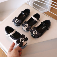 儿童皮鞋2026年秋季新款蝴蝶结女童公主鞋花朵女宝宝时尚单鞋