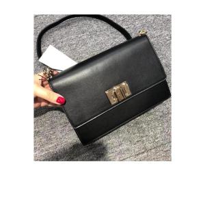 FURLA女款真皮斜挎包小巧精致百搭配饰长24cm防水耐用日常通勤包 黑色