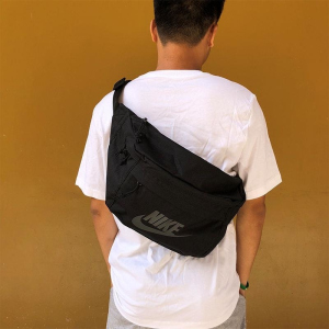 NIKE耐克腰包运动休闲轻便舒适男女胸包背包BA5751-010 D